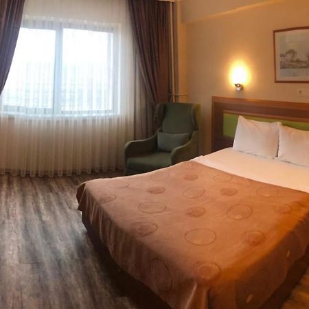 Hotel Villa Marina Bandırma Exteriör bild