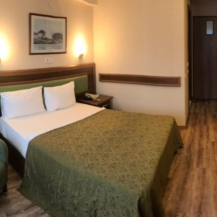 Hotel Villa Marina Bandırma Exteriör bild