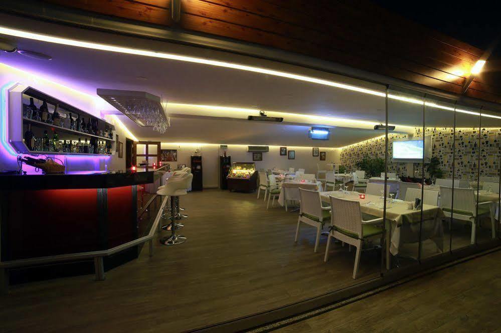Hotel Villa Marina Bandırma Exteriör bild