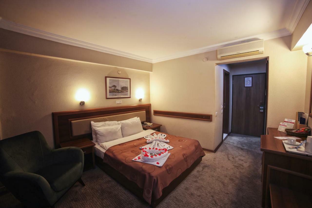 Hotel Villa Marina Bandırma Exteriör bild